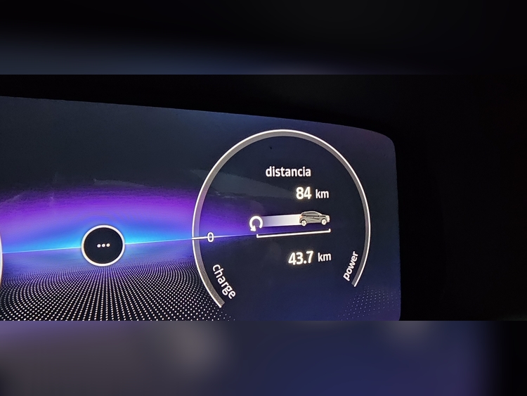 Renault Captur E- TECH TECNO 145CV foto 8