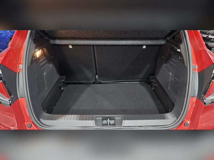 Renault Captur E- TECH TECNO 145CV foto 16