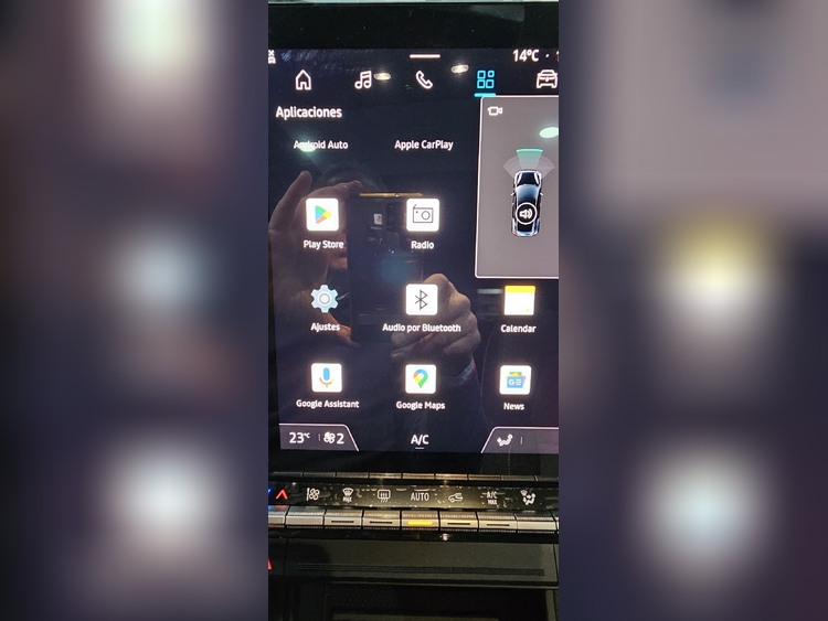 Renault Captur E- TECH TECNO 145CV foto 19