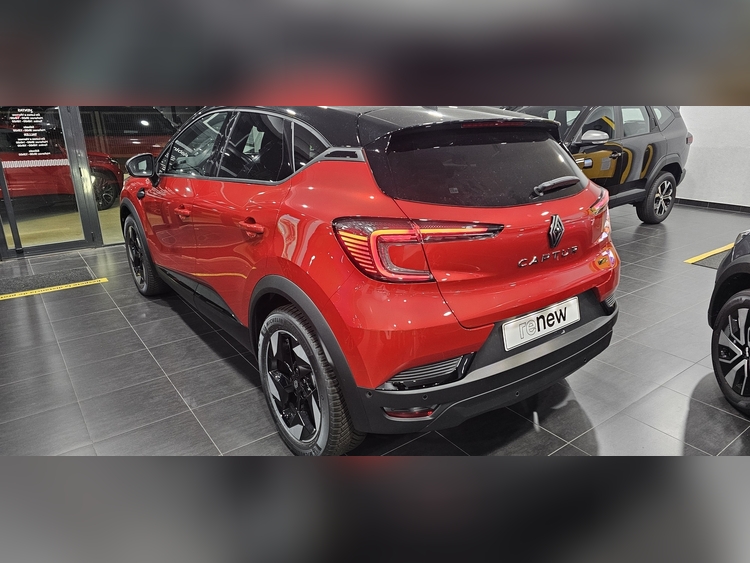 Renault Captur E- TECH TECNO 145CV foto 22